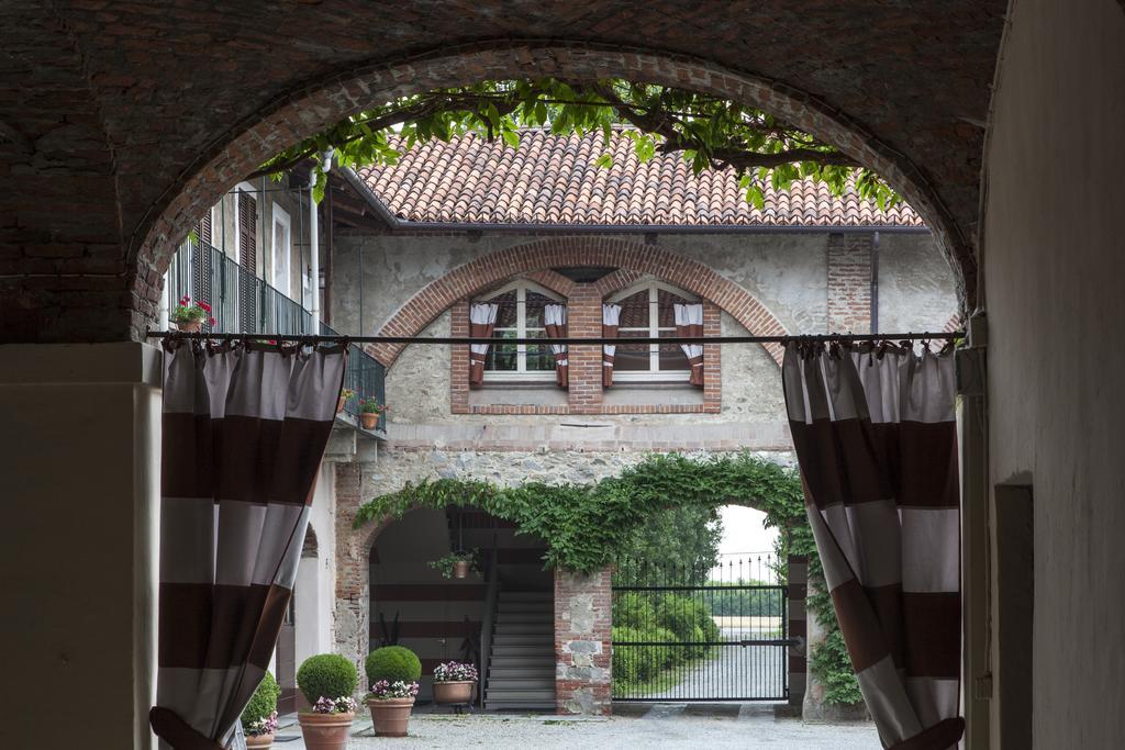 Agriturismo Il Torrione Πινερόλο Εξωτερικό φωτογραφία